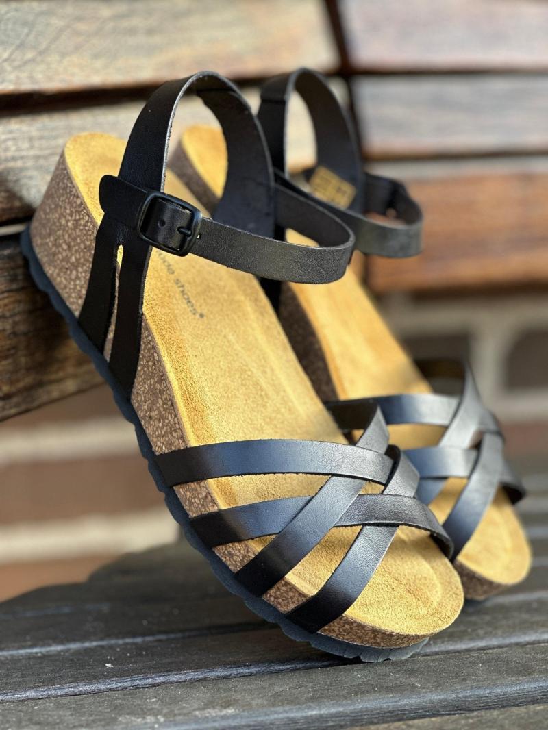 Elegant Sort Kilehæl Sandal fra Bella Moda - Komfortabel!