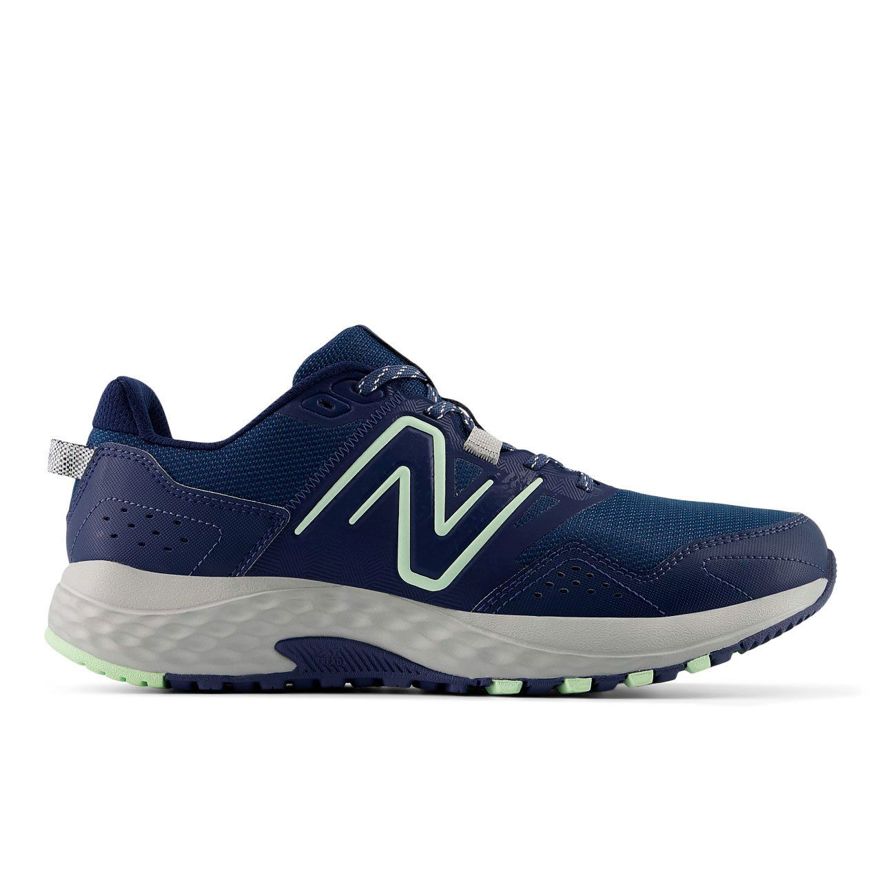 410 Version 8 Trail Herresko fra New Balance