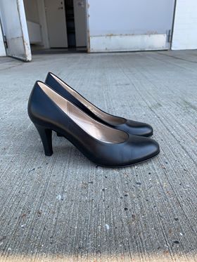 Elegant Stilet med Dansesål i Sort fra Gabor
