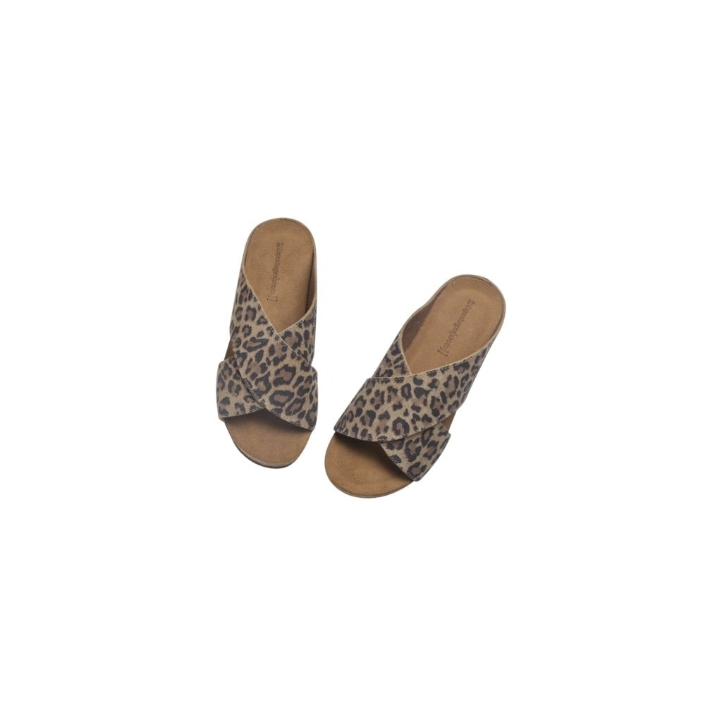 Frances Leopard Kilehælsandal i Brun fra Copenhagen Shoes